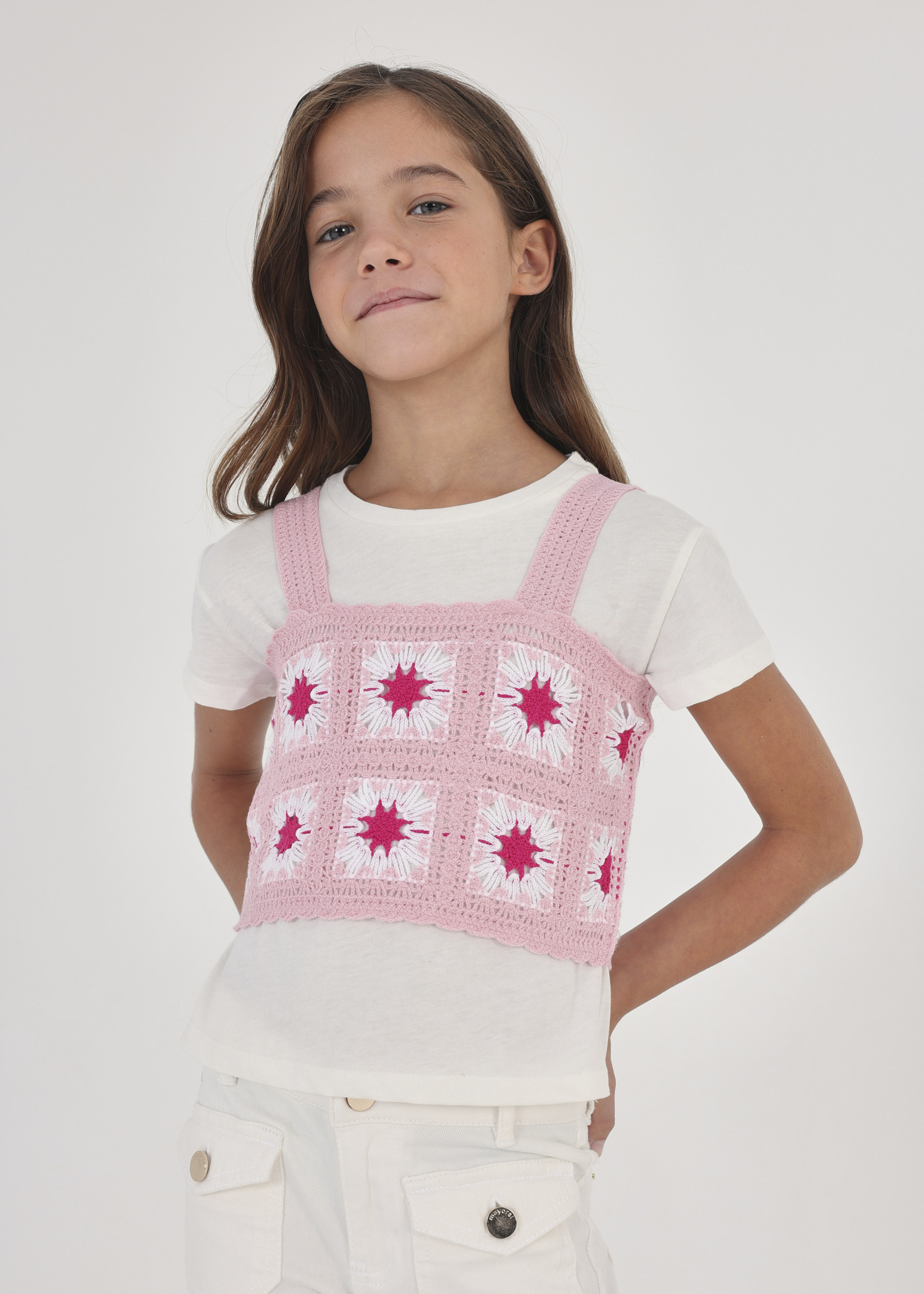 Conjunto de 2 peças: blusa de crochê e camiseta para meninas