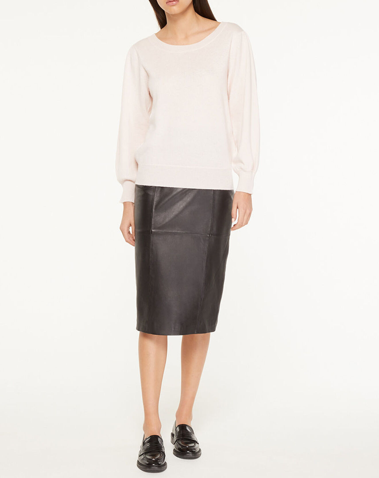 Galeries Lafayette Pull 100% Cachemire Yoshi noeud au dos col bateau rose clair