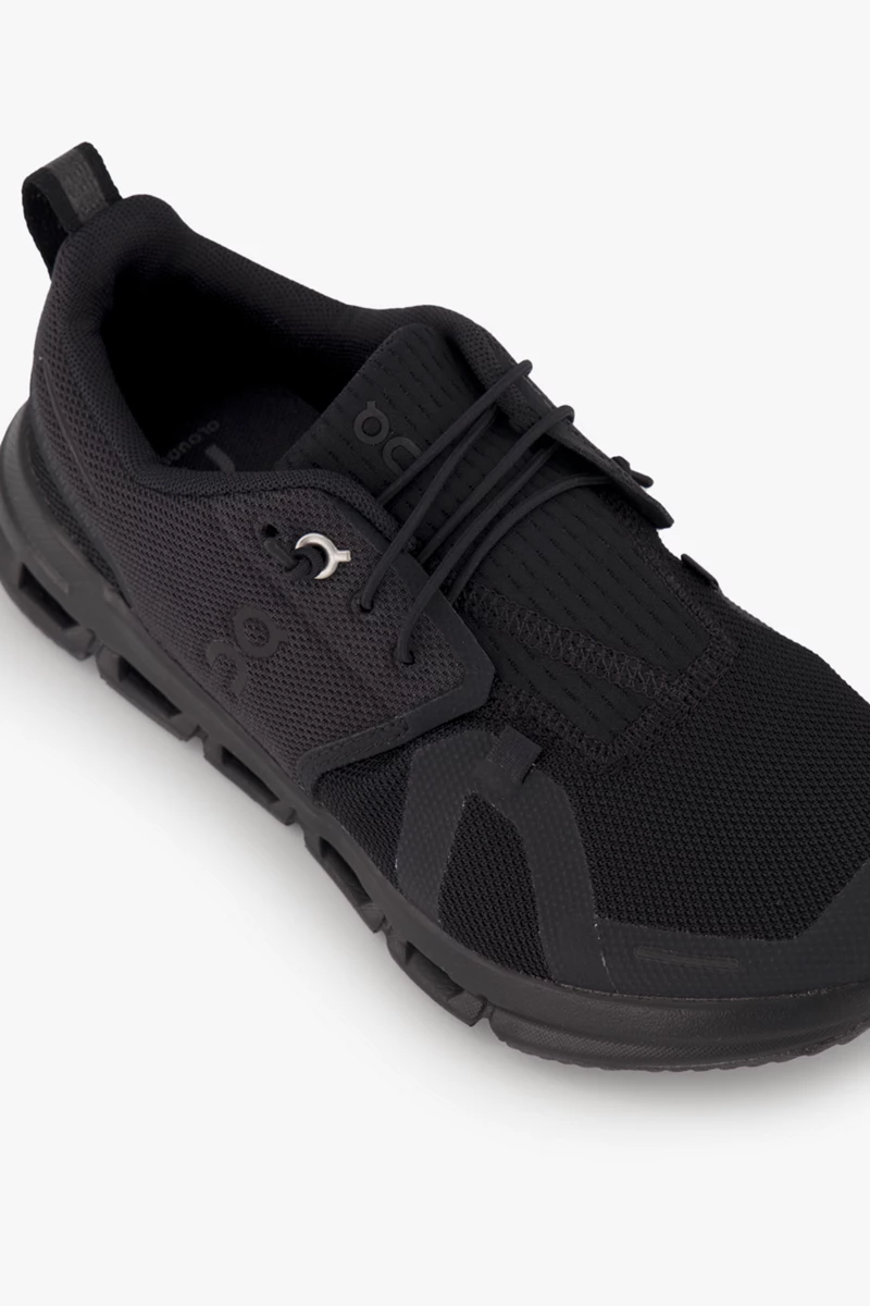 ON Cloud Sky Kinder Sneaker