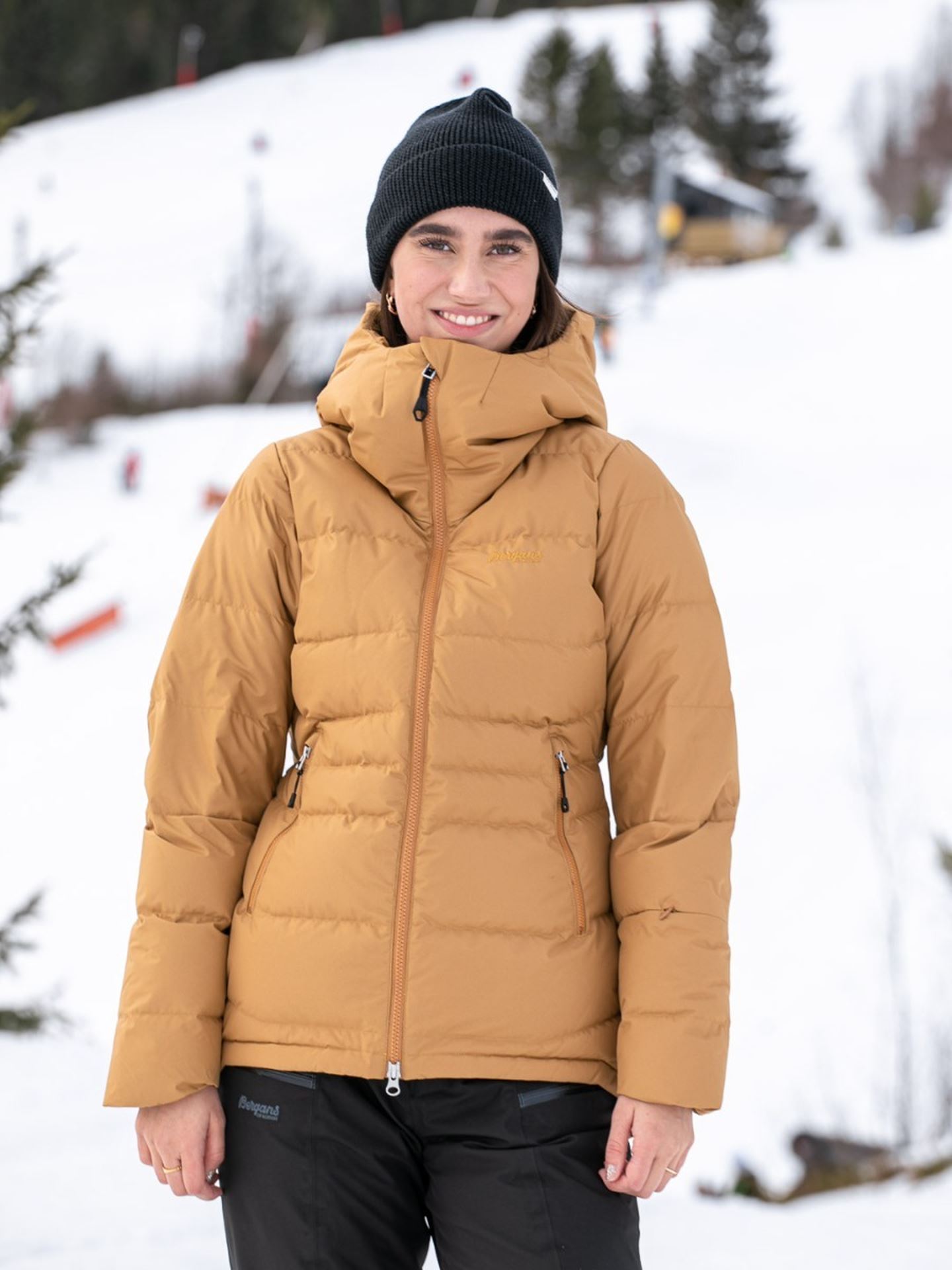 Stranda Down Hybrid Jkt