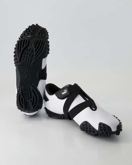 Puma Mostro Perf Sportschuhe in Weiß