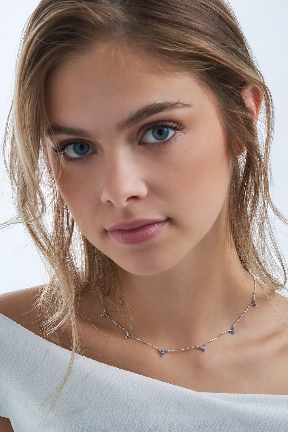 Kette - Blue Triangles