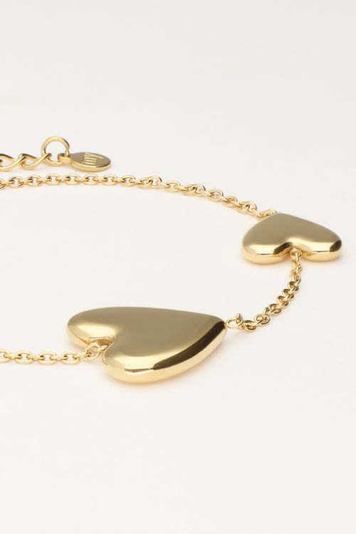 Armband met twee hartjes