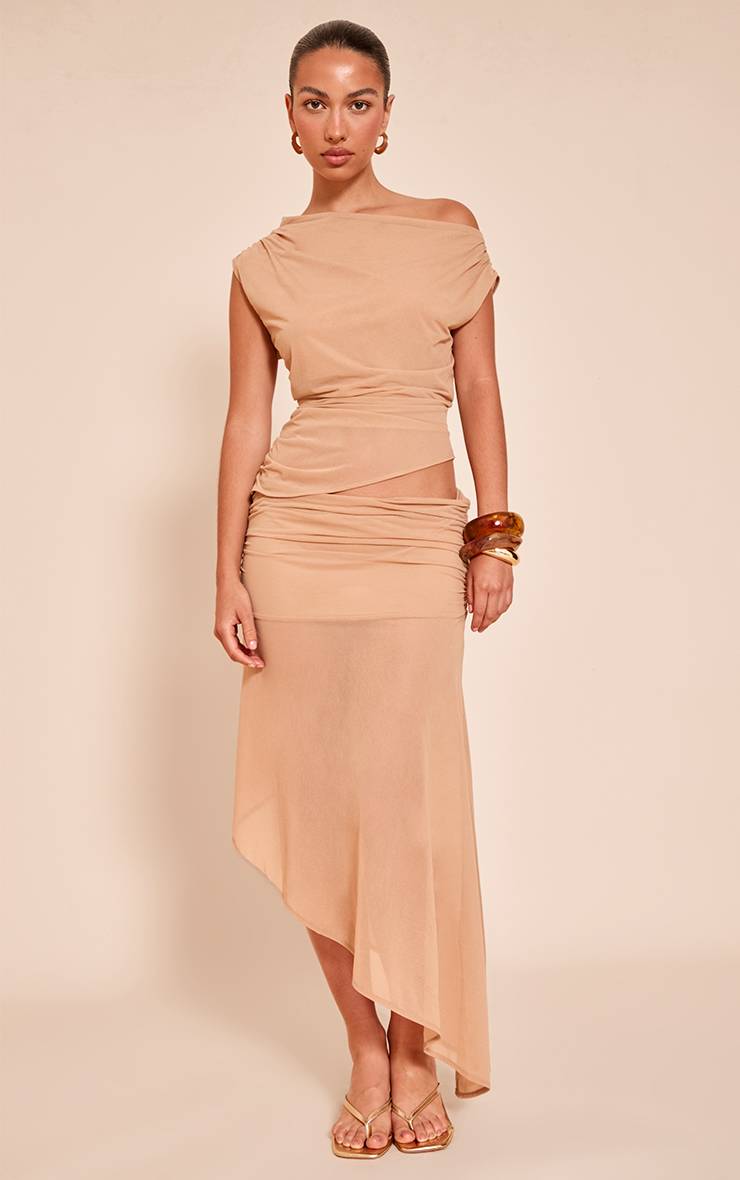Beige Top Court Asymétrique En Mousseline À Imprimé Palmier Avec Fronces