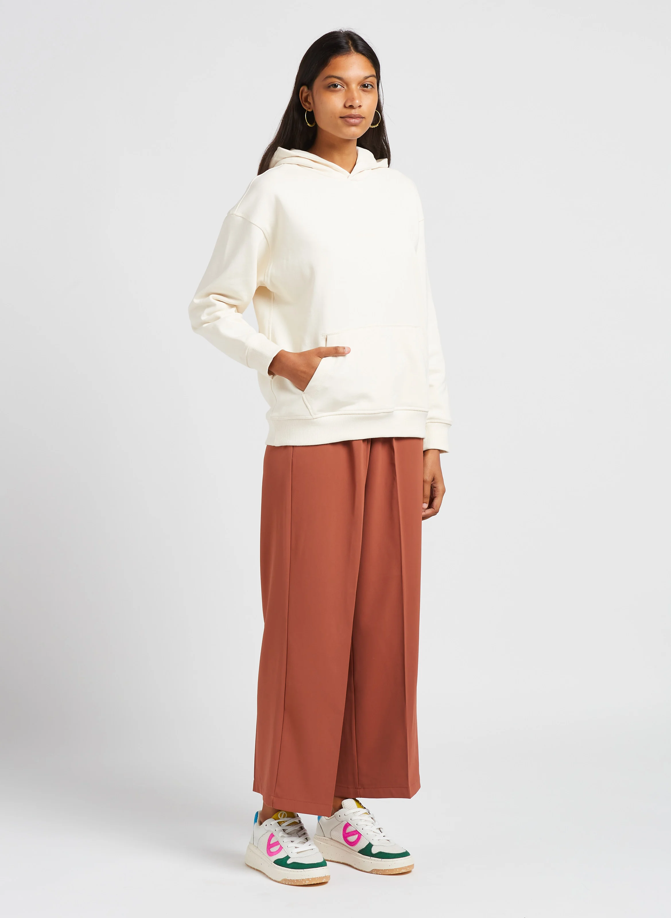 Sweat à capuche brodé en coton | Beige