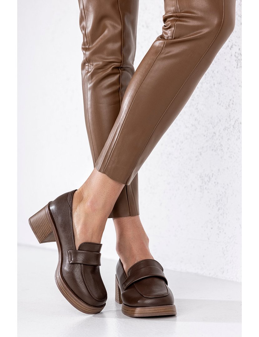 Brown Women's Heel Shoe
