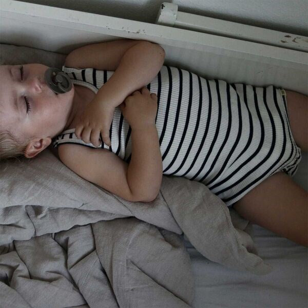 Bornholm Body Sailor - Minimalisma → Luksusbaby.dk