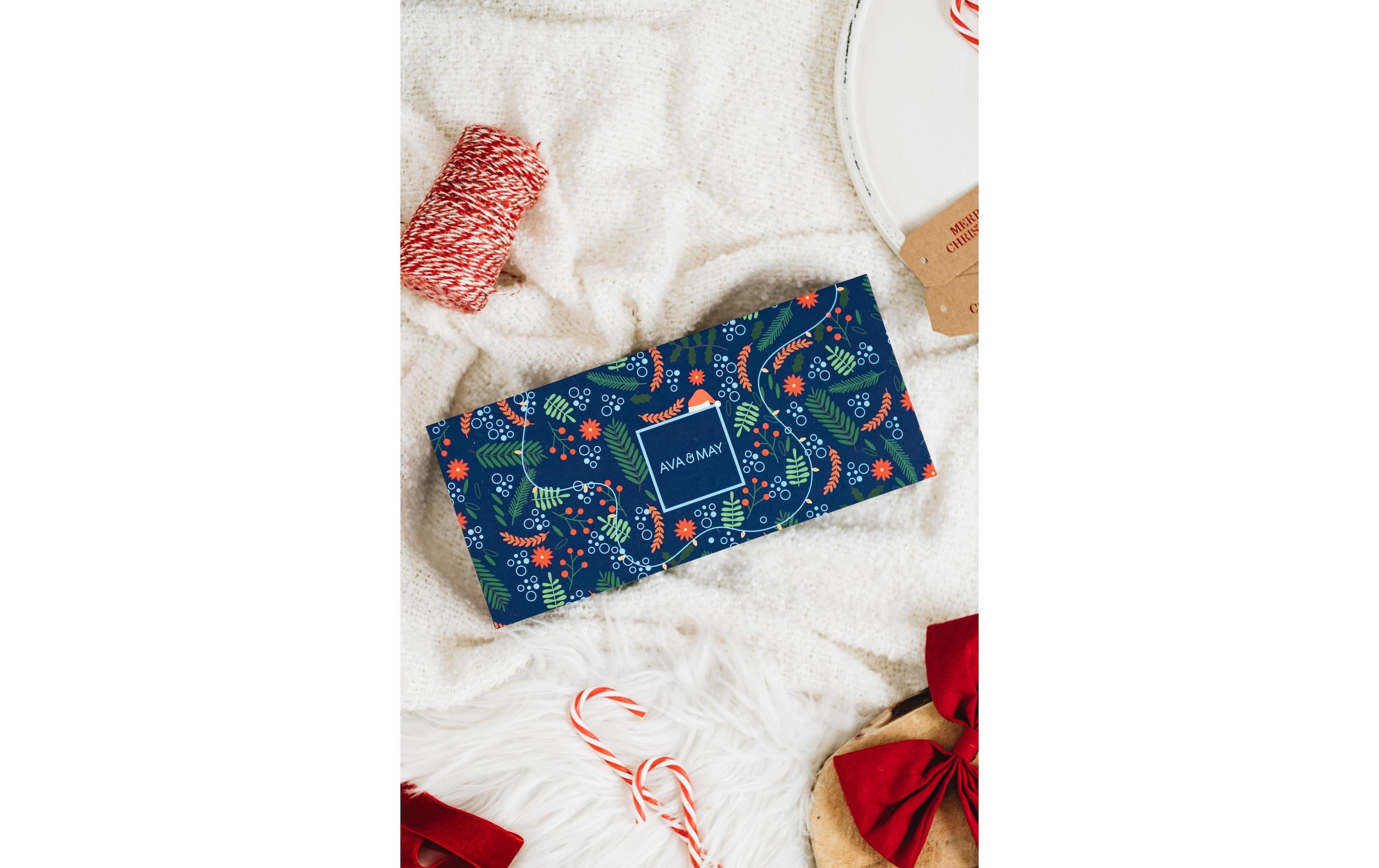 AVA & MAY Geschenkbox »North Pole«