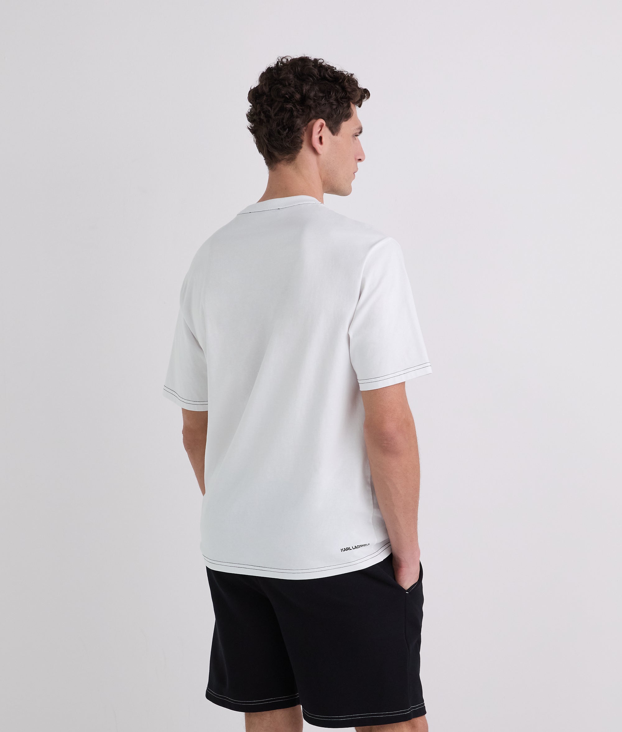T-shirt met contrasterend stiksel