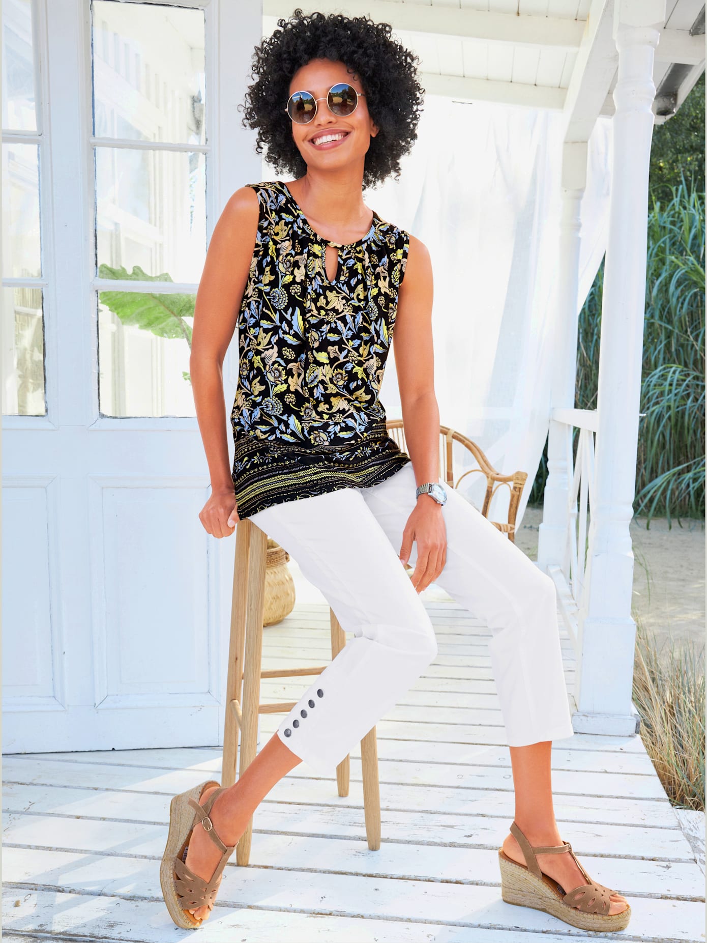 Débardeur imprimé joli motif floral