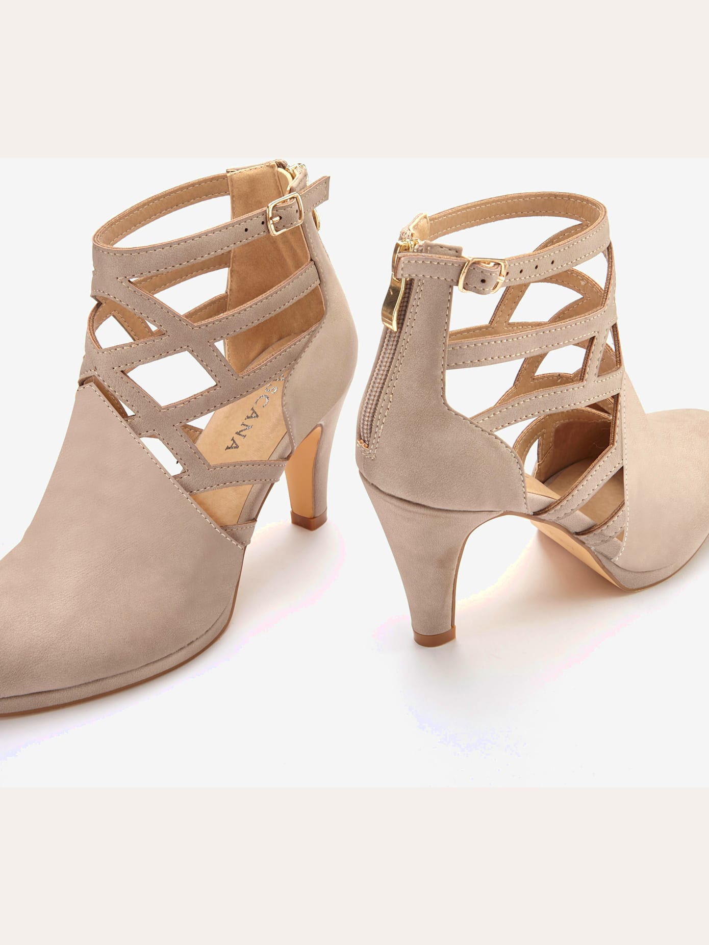Bottines d'été à découpes tendance