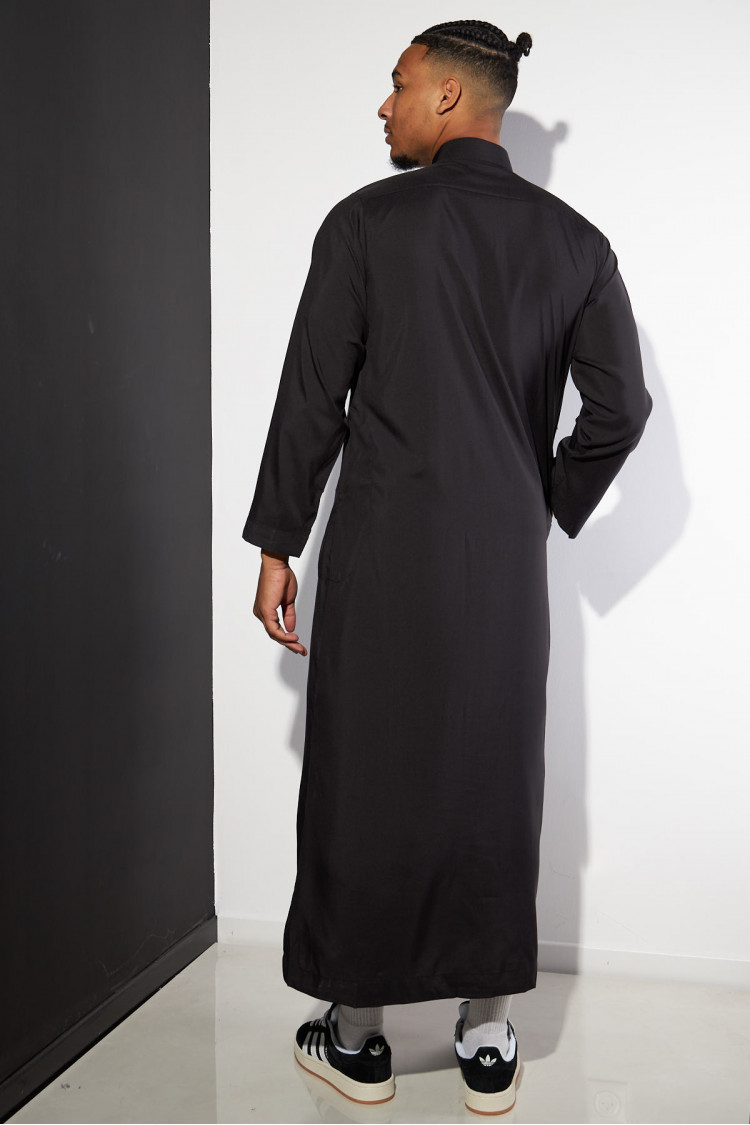 Qamis noir