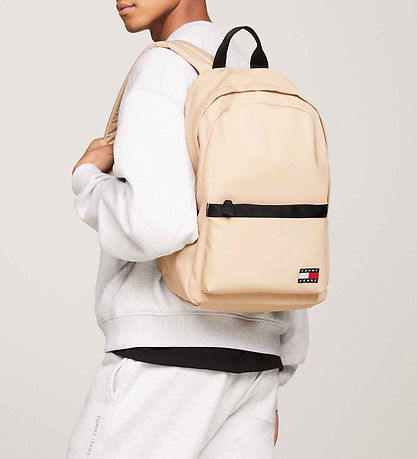 Tommy Hilfiger Rygs?k - TJM Daily Dome - 14,5 L - Tawny Sand