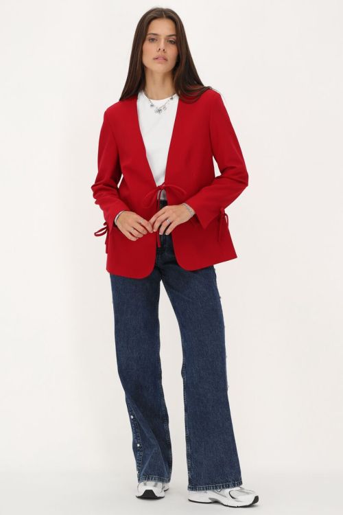 Rode blazer met strik
