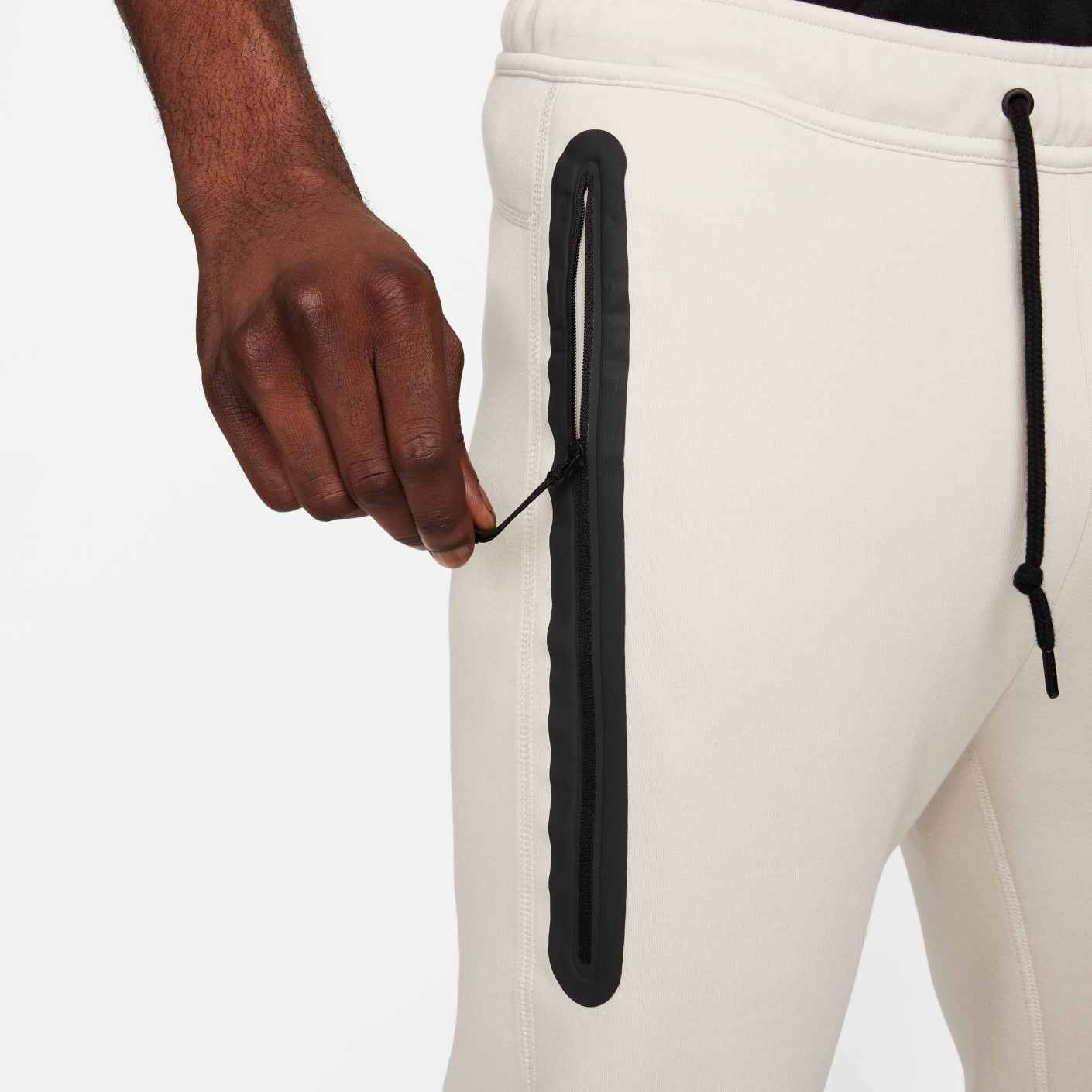 Nike Tech Fleece Sportswear Joggingbroek Wit Zwart Goud