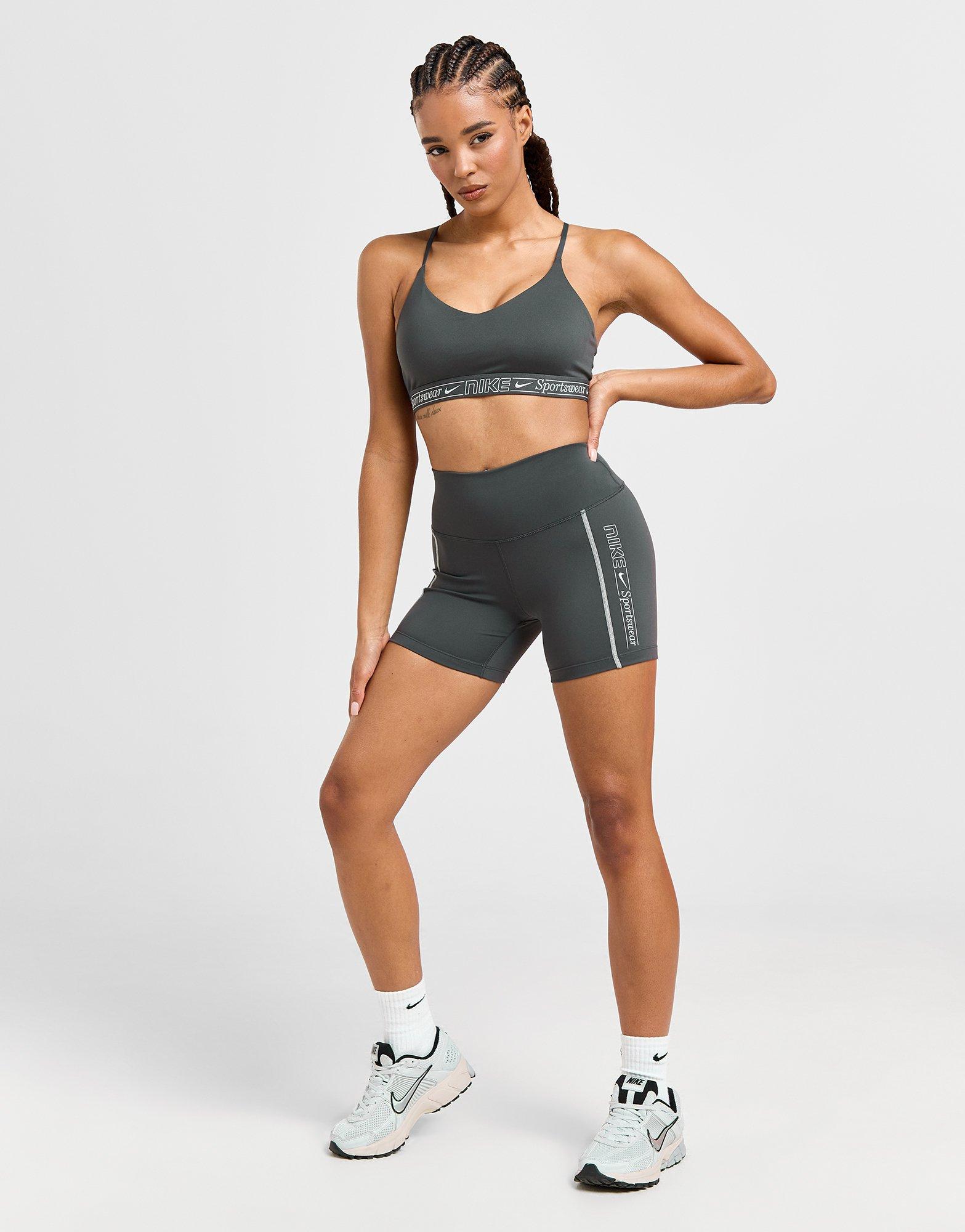 Nike Training Graphic Swoosh Sports Bra