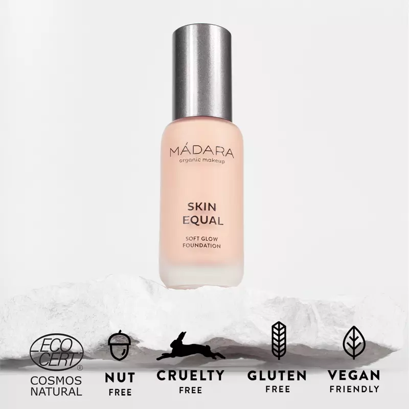 MÁDARA SKIN EQUAL Foundation SPF 15 - 30 ml - 30 Rose Ivory