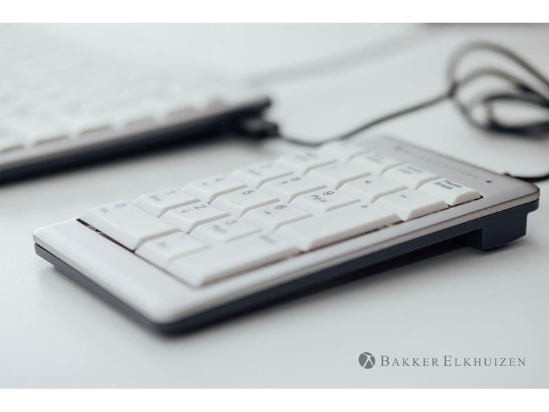 BakkerElkhuizen Ziffernblock UltraBoard 955 Externer Ziffernblock mit konkaven Tasten und dunkler Beschriftung