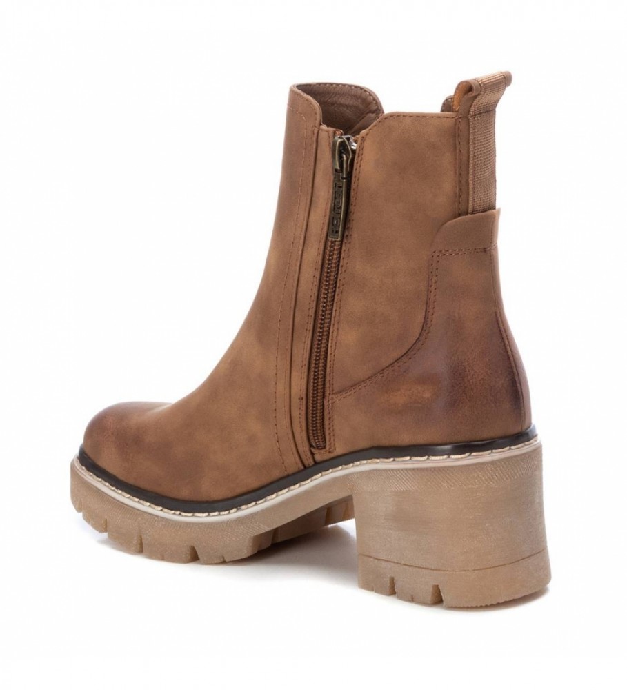 Botas de cano curto Refresh 170365 Marrom - Altura do salto: 6 cm -
