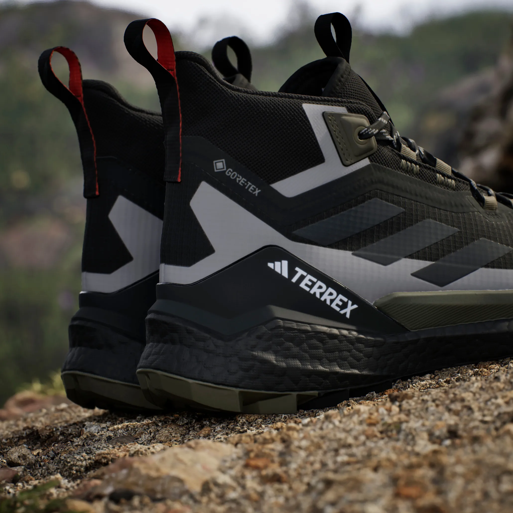Adidas Men's Terrex Free Hiker 2 Gore-Tex Core Black/Carbon/Olistr