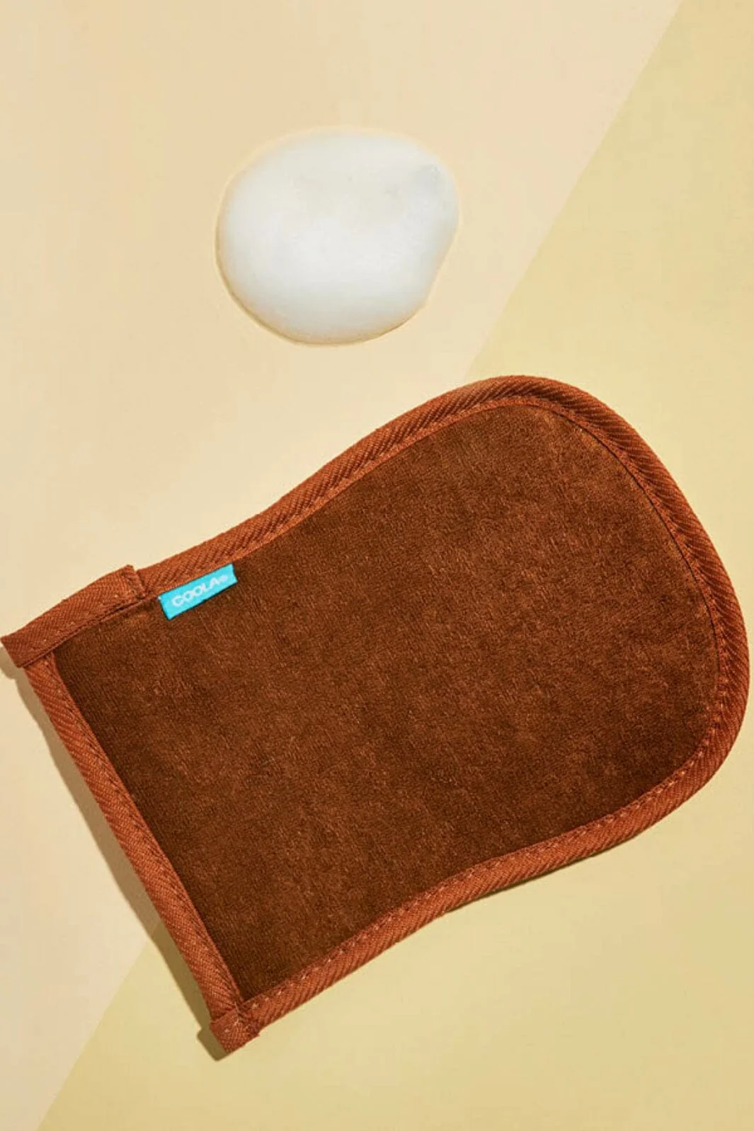 Coola Sunless Tan 2 in 1 Applicator/Exfoliator Mitt