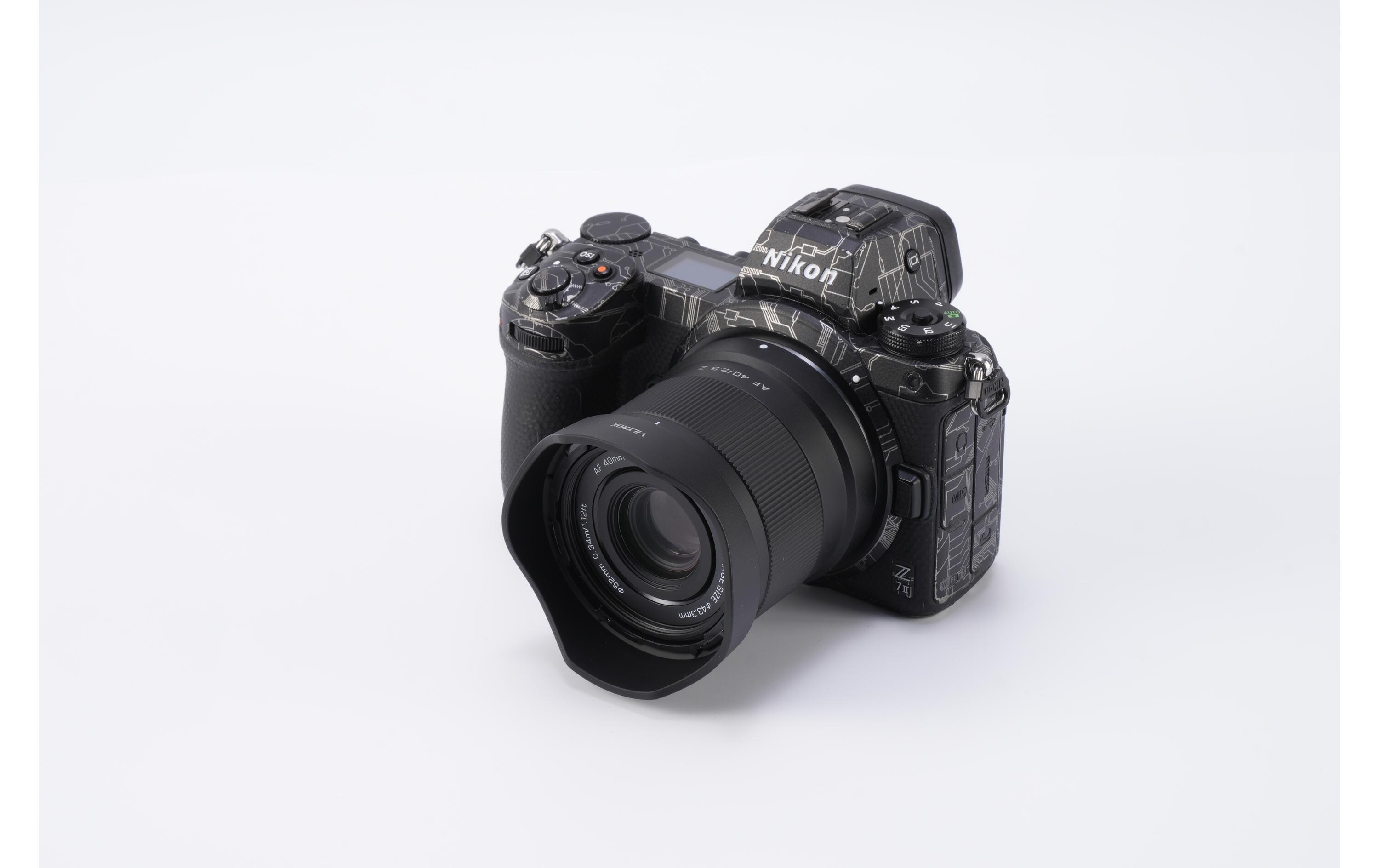 Festbrennweite AF 40mm F/2.5 Z – Nikon Z<br>Kompaktes Festbrennweitenobjektiv