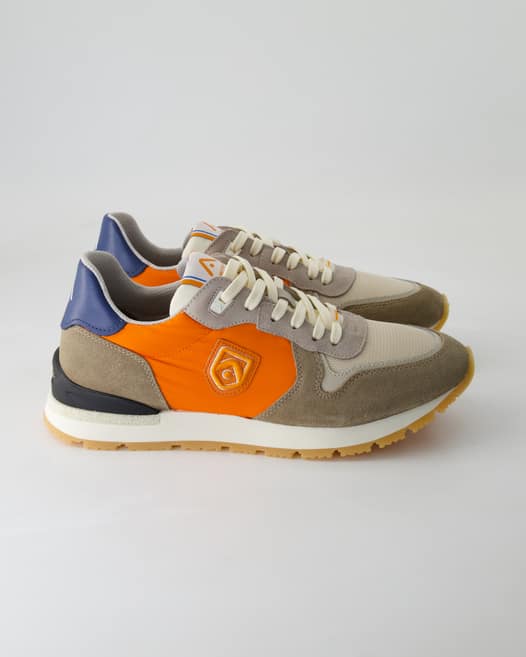 Ambitious Crosby Sneaker in Beige