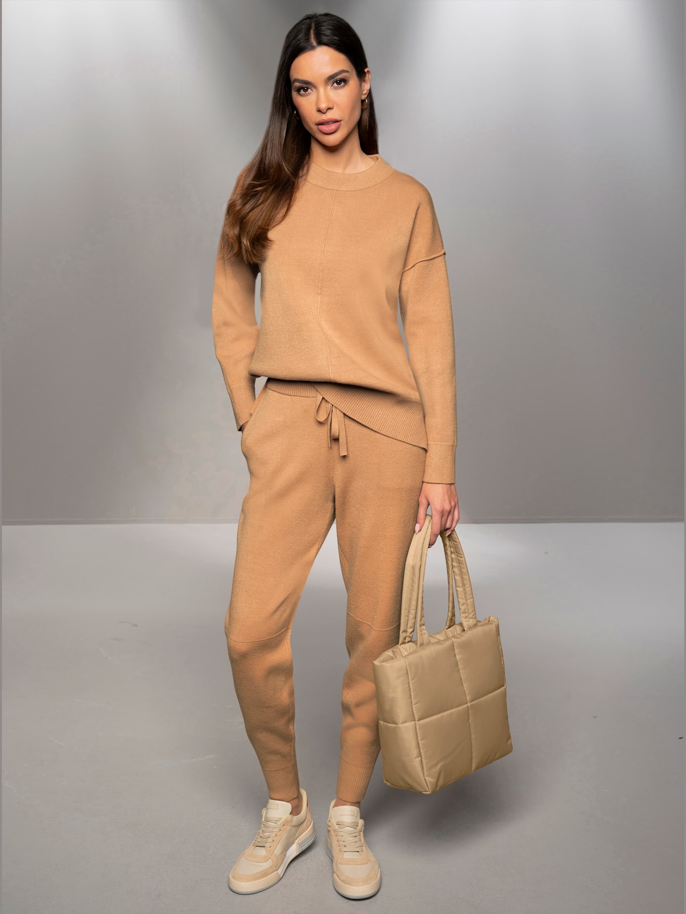 Pantalon en tricot 50% viscose