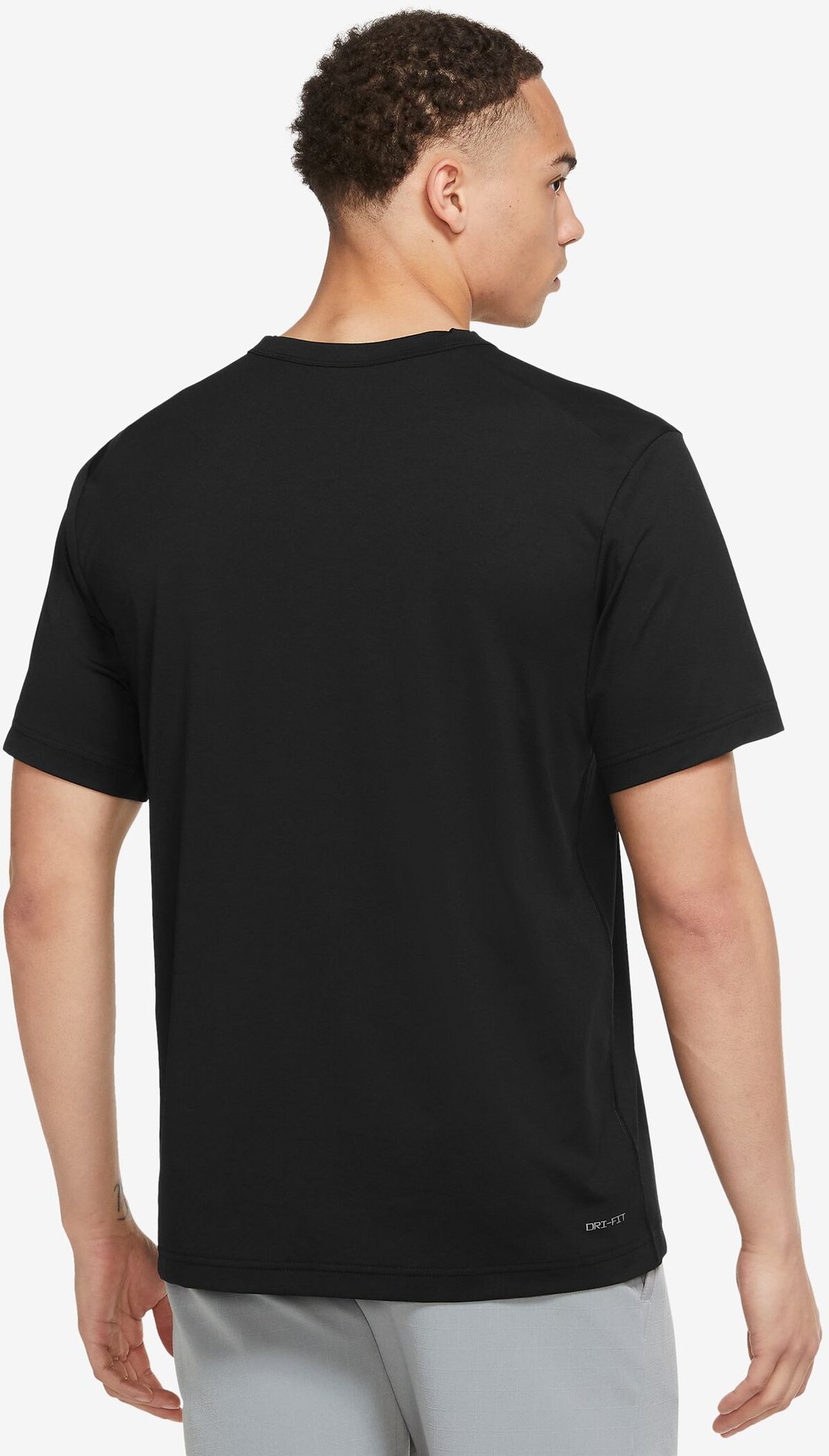 Nike NOS M NK Universal Core SS