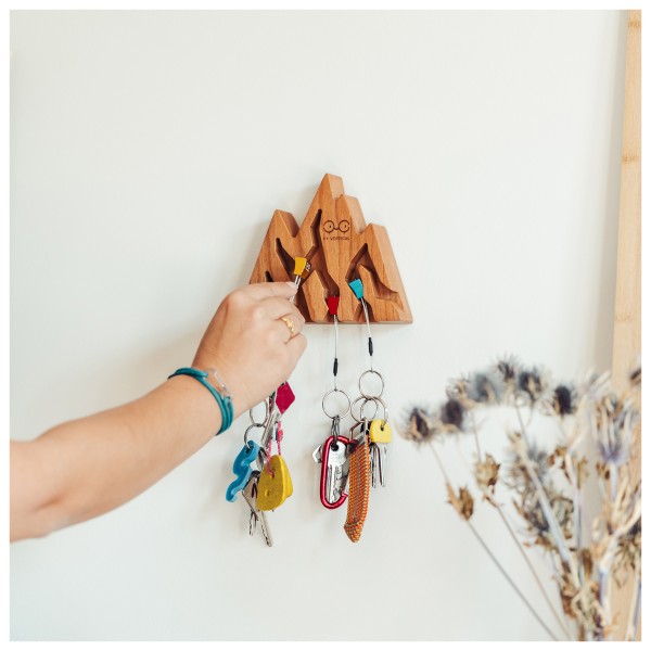 YY Vertical - Key Holder Mountain
