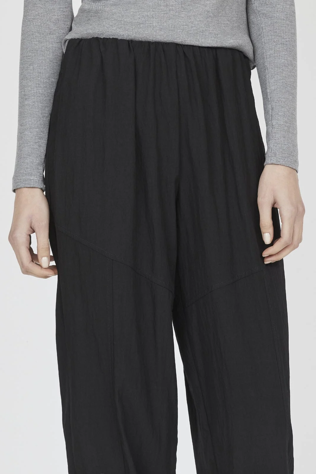 Love & Divine Love1251 18186 00 black