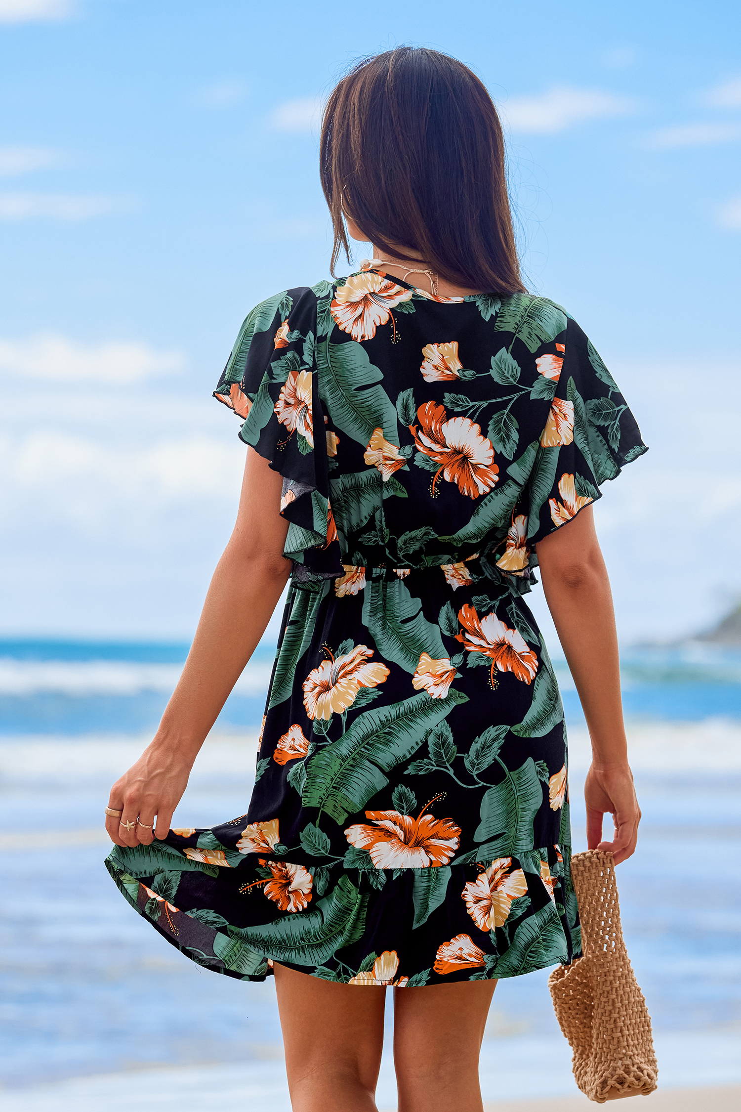 Robe mini à col en V et volants tropicale