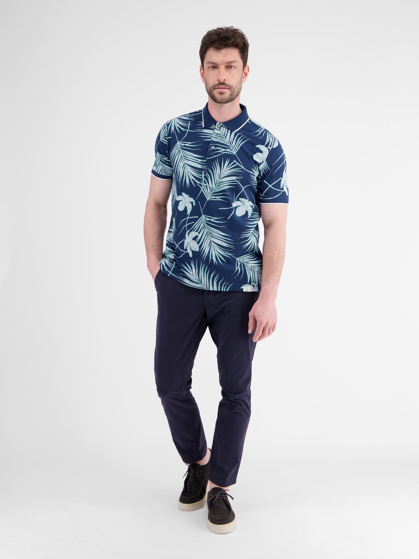 Modisches Poloshirt, sommerlich gemustert