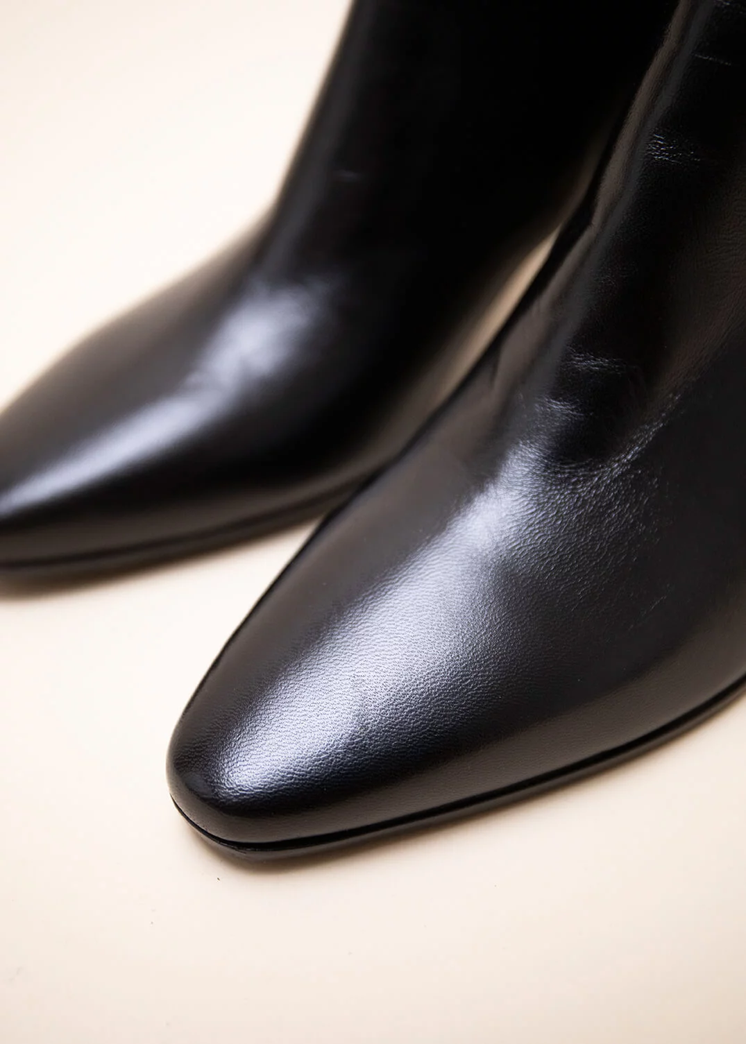 BOOTS LUTON CUIR NOIR