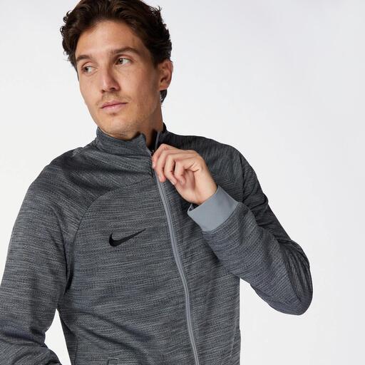 Academia Nike