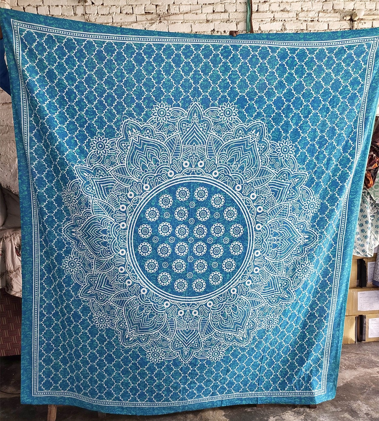 Tuch 'Mandala', Blautöne, L 240 cm, B 213 cm von fischer's lagerhaus