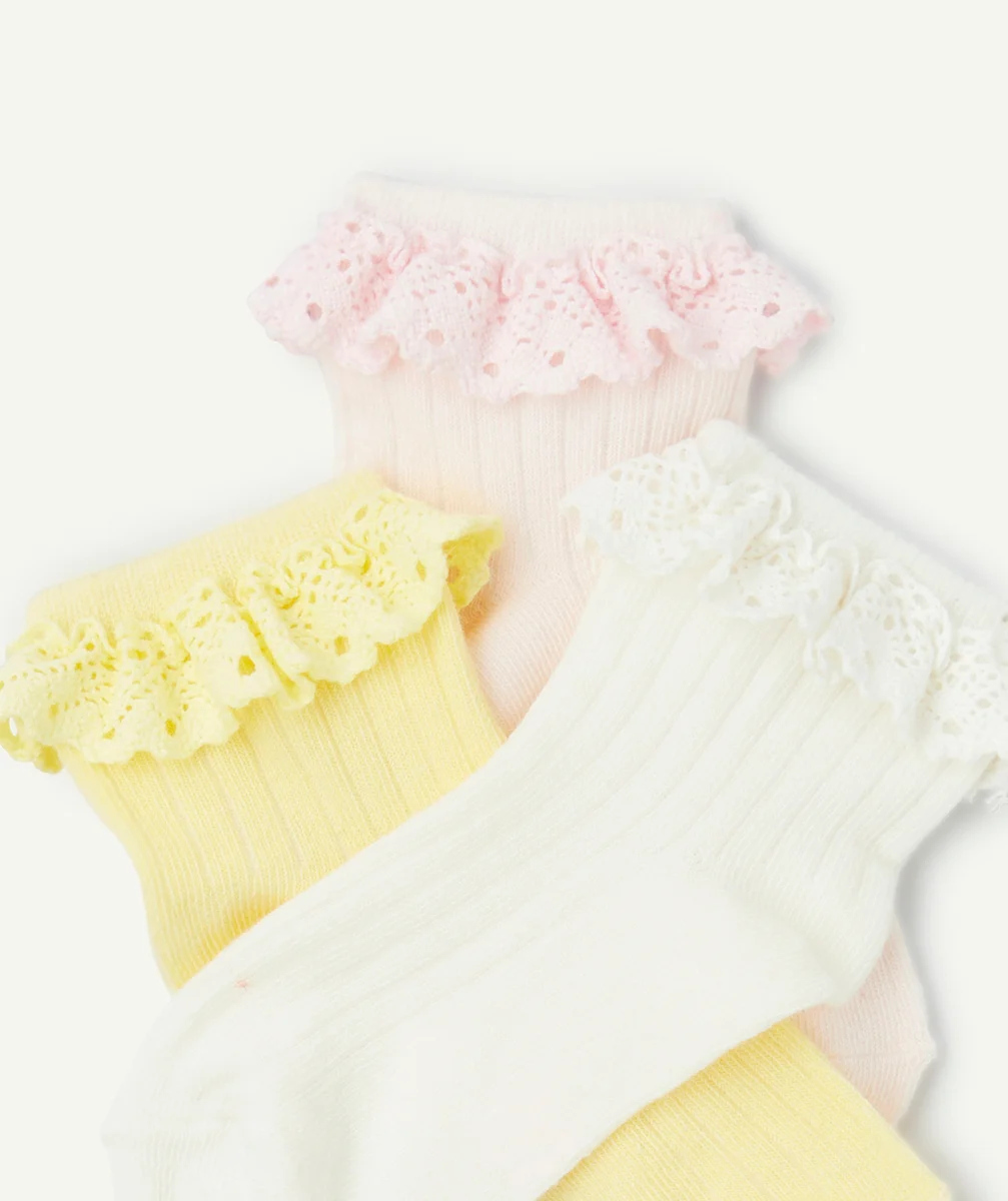 lot de 3 paires de socquettes fille rose et jaune avec volants brodés