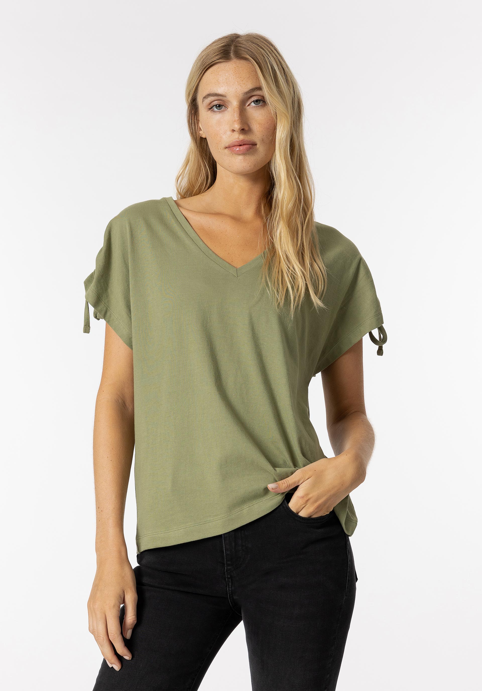 T-shirt com Franzido nas Mangas
