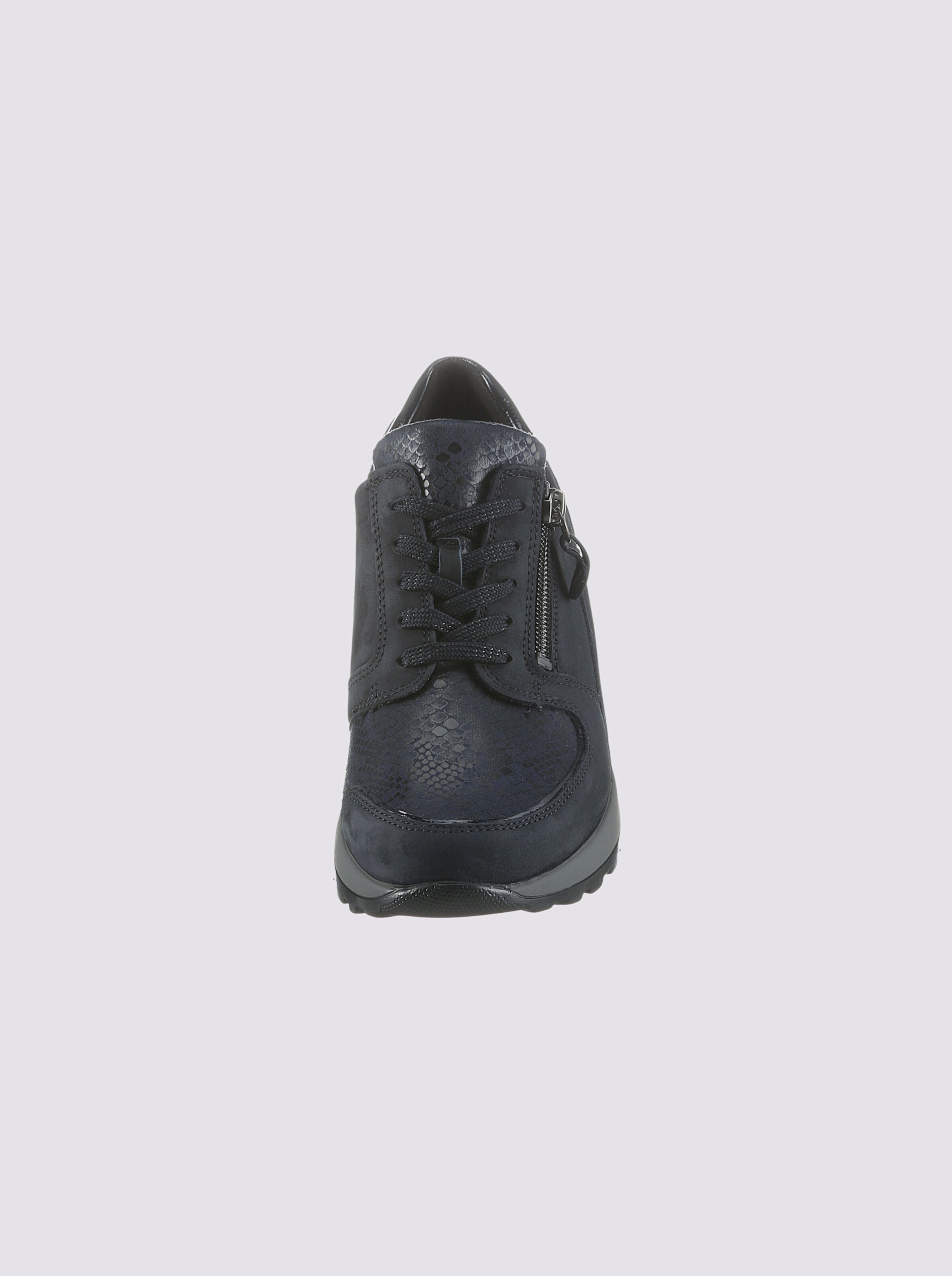 Schnürschuh