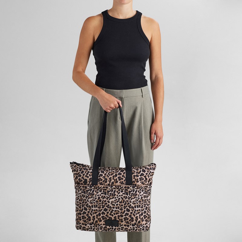 Markberg<br>Shopper Perry