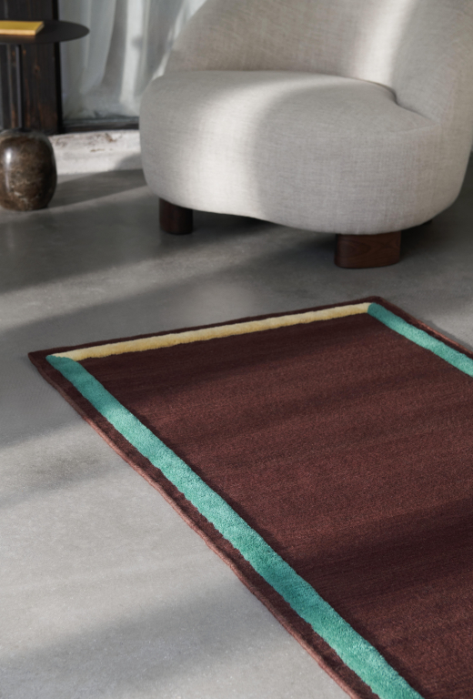 &tradition Framed AP14 vloerkleed 90x240 Plum