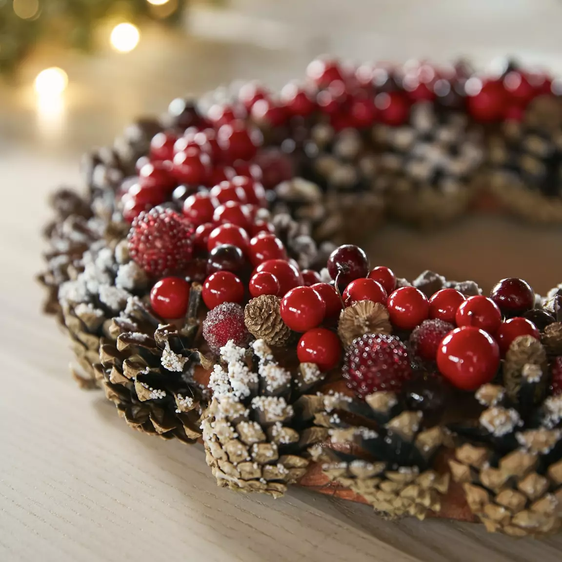 Couronne de Noël (D30 cm) Baie gourmande Rouge