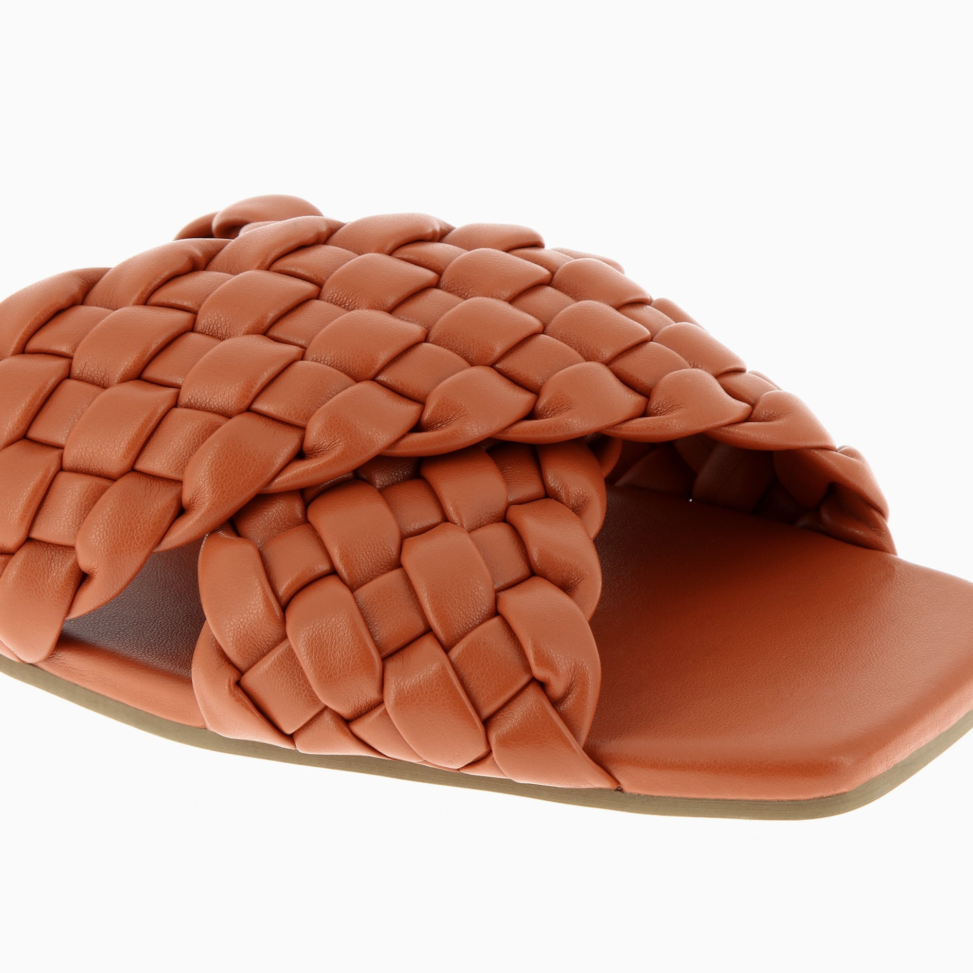 Sandales plates-Mules Lillianna brique à larges brides tressées croisées