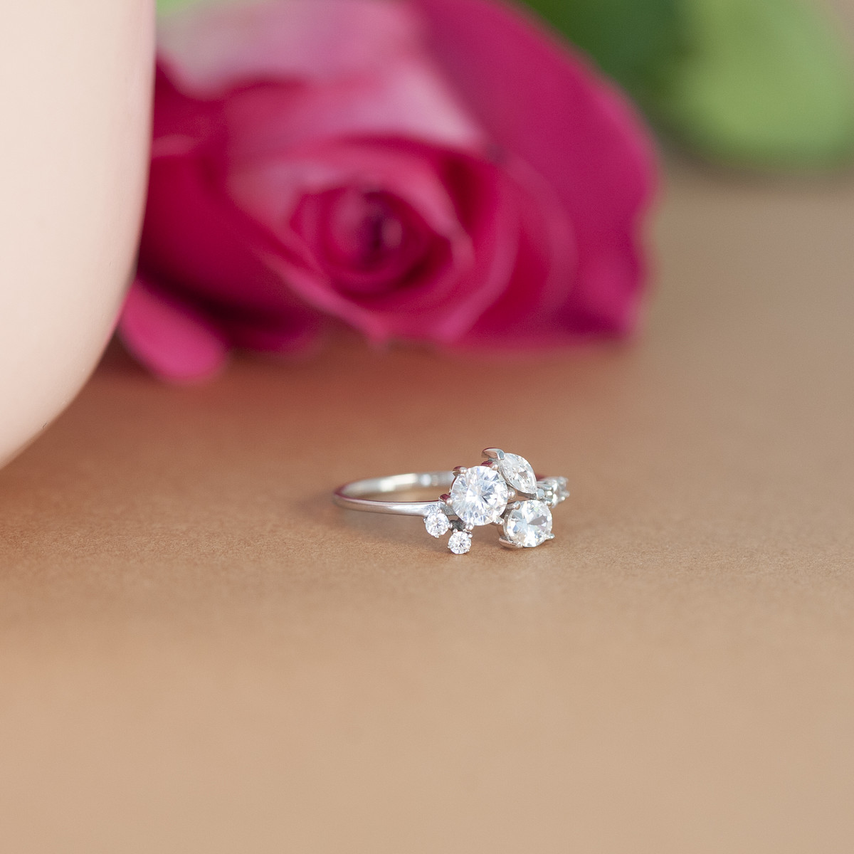 Bague or 375 blanc zirconias
