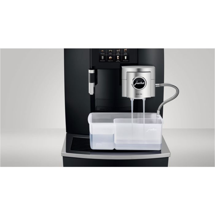 JURA GIGA X8c Aluminium Black (EB) (15570) inkl. Vor-Ort-Montage