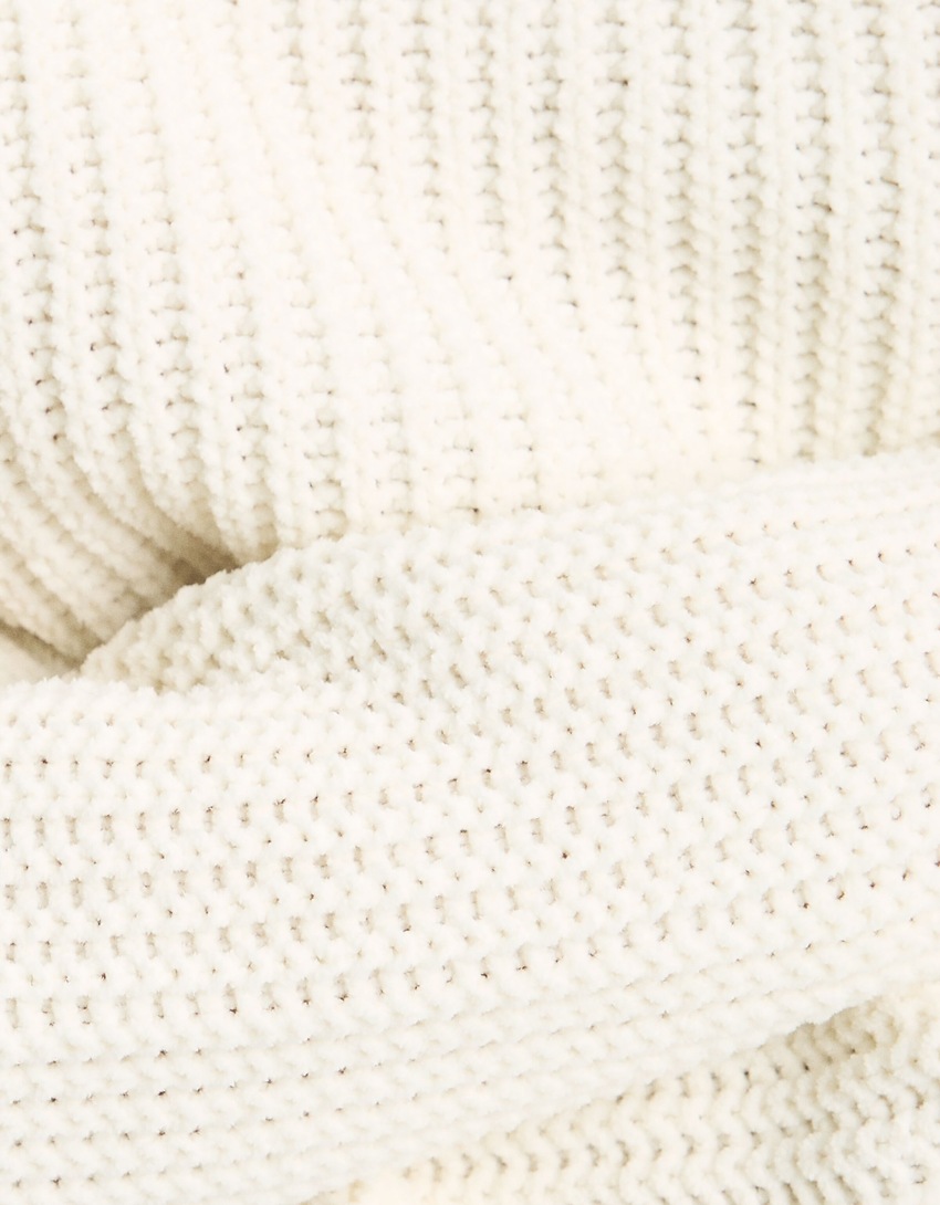 Suéter de chenille com gola alta