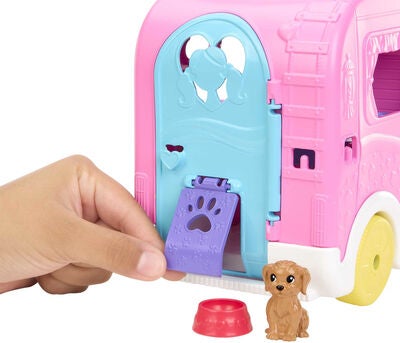 Barbie Chelsea Lekesett 2-i-1 Camper med Dukke