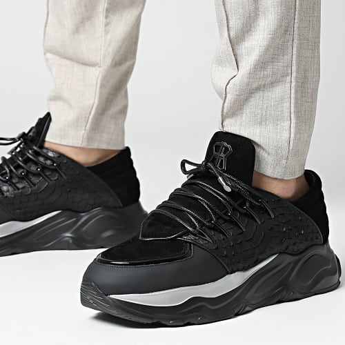 Baskets Phoenix Runner Cut-Matt Nappa Black Python