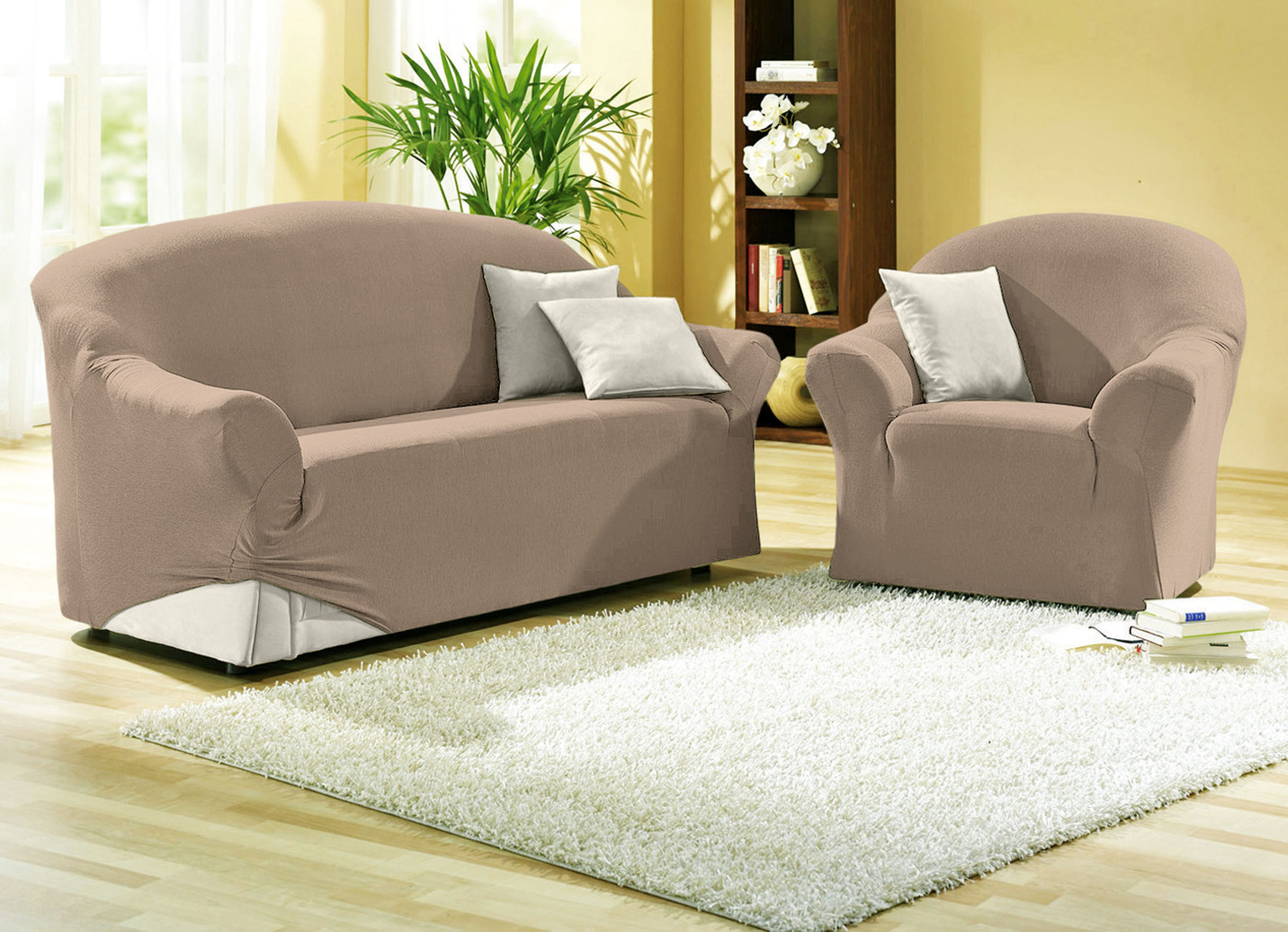 Schützende Stretchbezüge für Sessel und Sofa