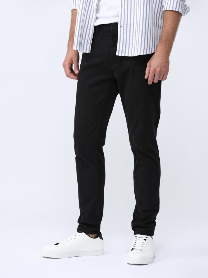Calça chino skinny - Preta